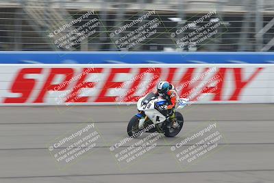 media/Oct-16-2022-Fastrack Riders (Sun) [[609ae93014]]/Level 4/Session 1 Start Finish/